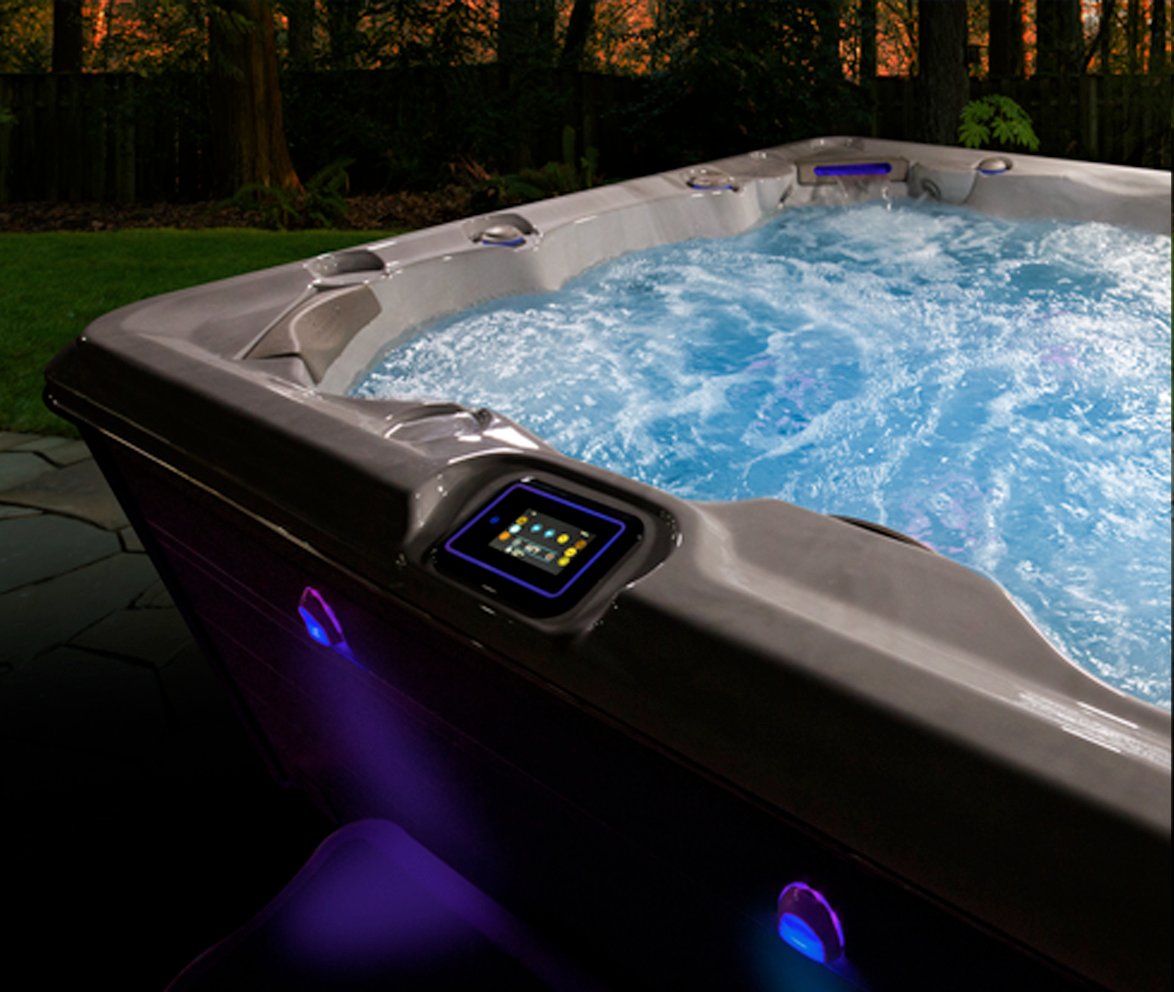 Hot tub with lights 
