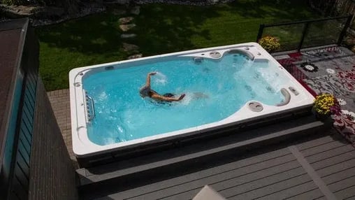 butterfly-swimming-swim-spa-sports-training