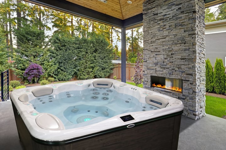 hot-tub-Installation--Backyard-Porch)