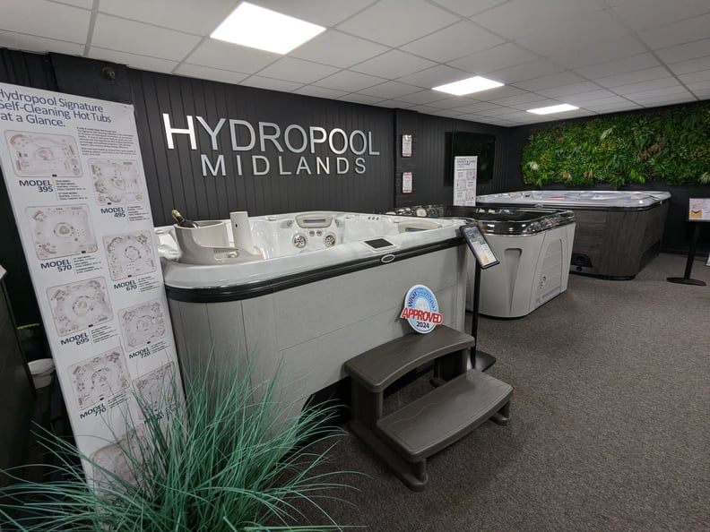 hydropool-midlands-showroom-hot-tub-uk