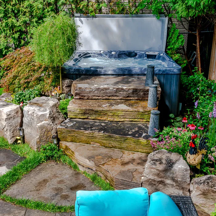 hydropool-hot-tub-inspiration-garden-design-serenity-spa